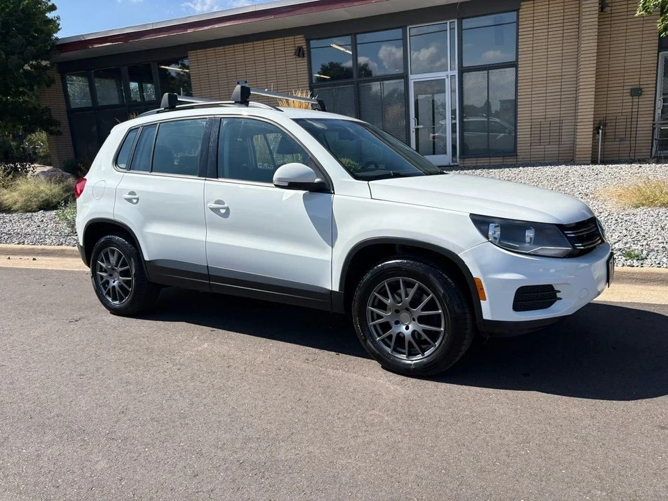2017 Volkswagen Tiguan - Image 13 of 21