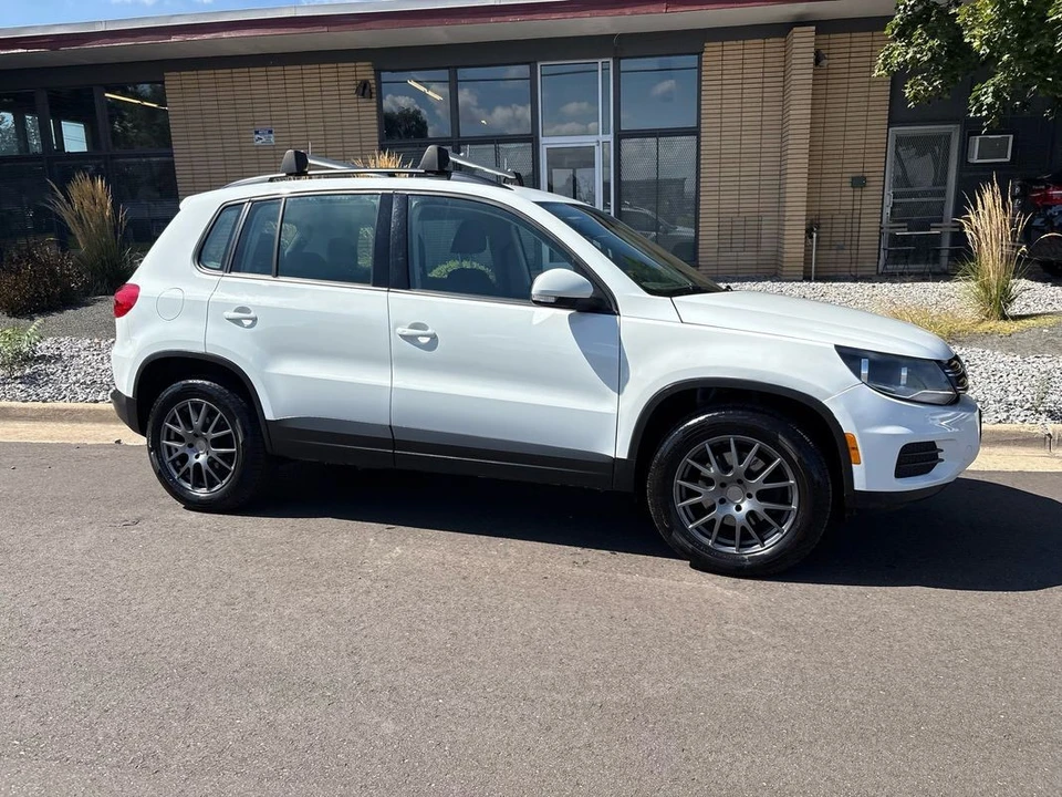 2017 Volkswagen Tiguan - Image 15 of 21