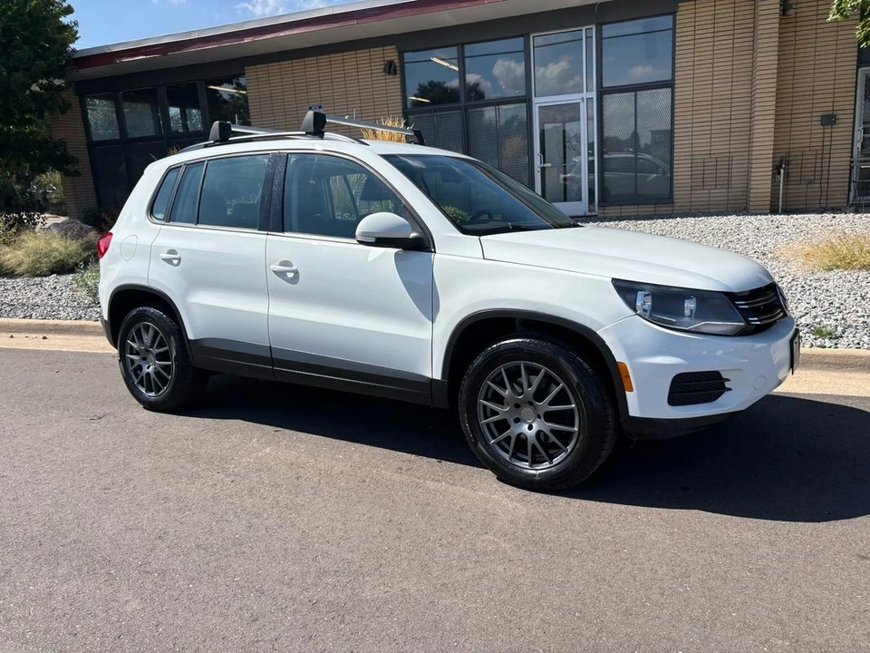 2017 Volkswagen Tiguan - Image 13 of 21