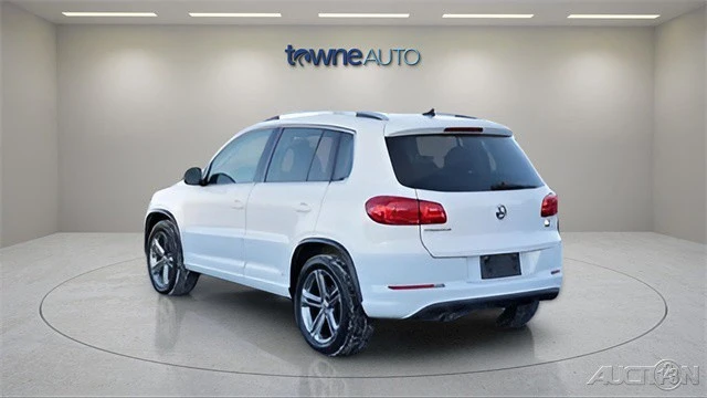 2017 Volkswagen Tiguan - Image 4 of 21