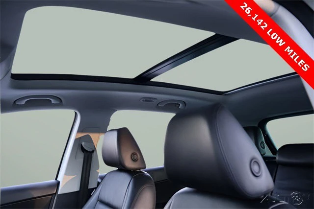 2017 Volkswagen Tiguan - Image 14 of 21