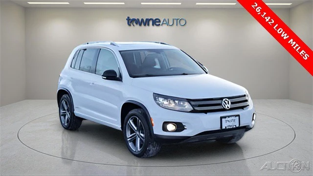 2017 Volkswagen Tiguan - Image 8 of 21