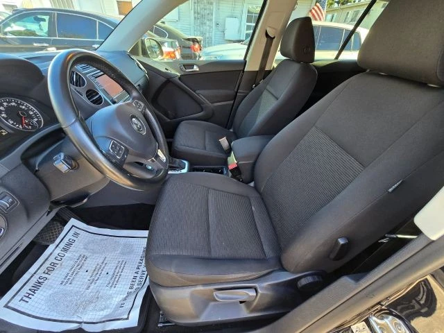 2017 Volkswagen Tiguan - Image 21 of 21