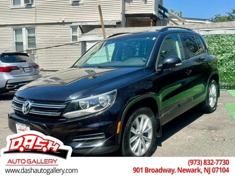 2017 Volkswagen Tiguan - Image 4 of 12