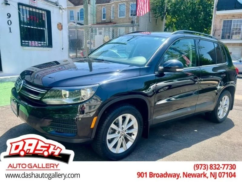 2017 Volkswagen Tiguan - Image 10 of 12