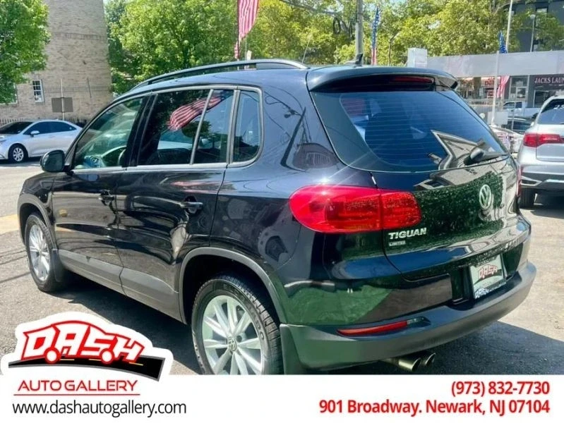 2017 Volkswagen Tiguan - Image 7 of 12