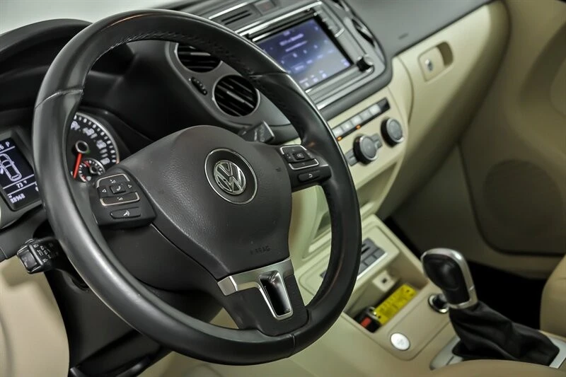 2017 Volkswagen Tiguan - Image 21 of 21