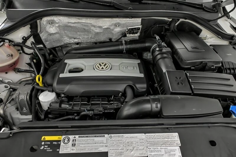 2017 Volkswagen Tiguan - Image 14 of 21