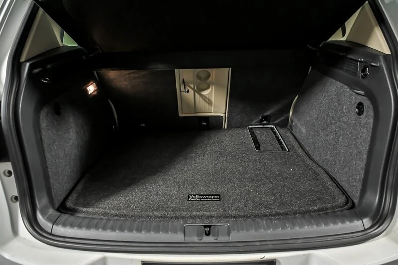2017 Volkswagen Tiguan - Image 13 of 21