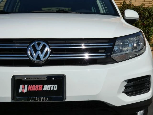 2017 Volkswagen Tiguan - Image 16 of 21