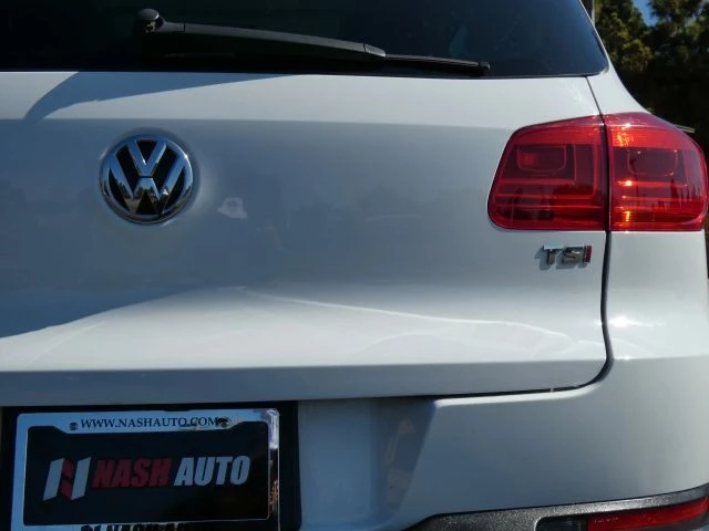 2017 Volkswagen Tiguan - Image 9 of 21