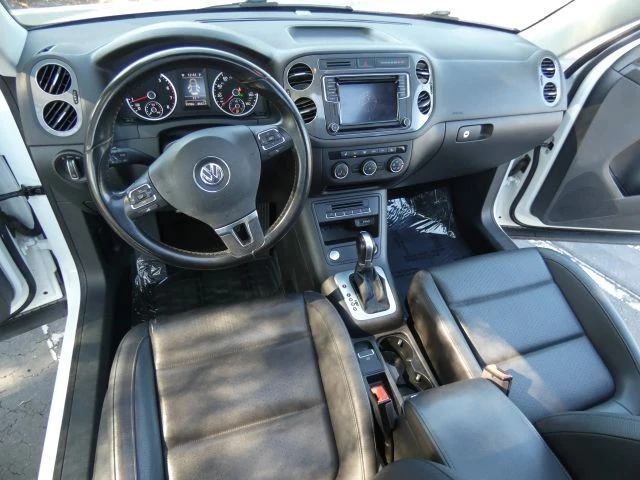 2017 Volkswagen Tiguan - Image 21 of 21