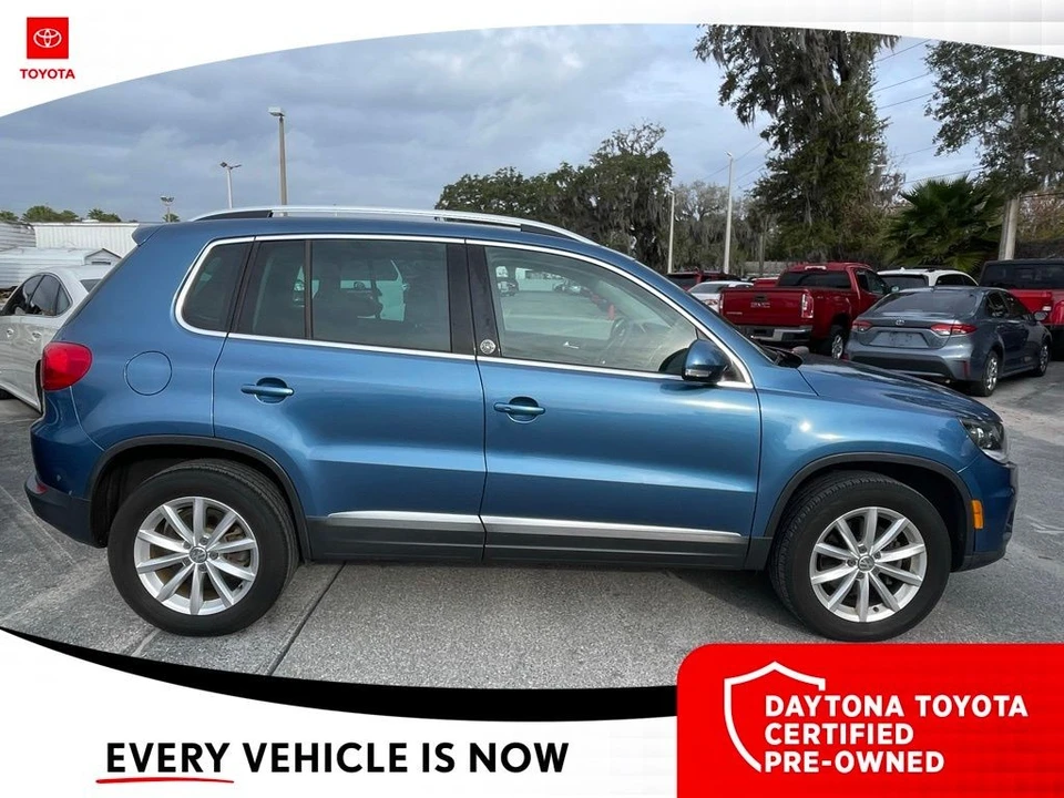 2017 Volkswagen Tiguan - Image 2 of 10