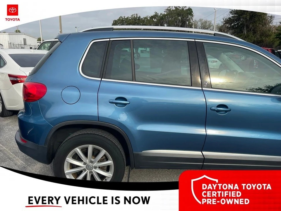 2017 Volkswagen Tiguan - Image 3 of 10
