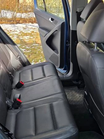 2017 Volkswagen Tiguan - Image 9 of 18
