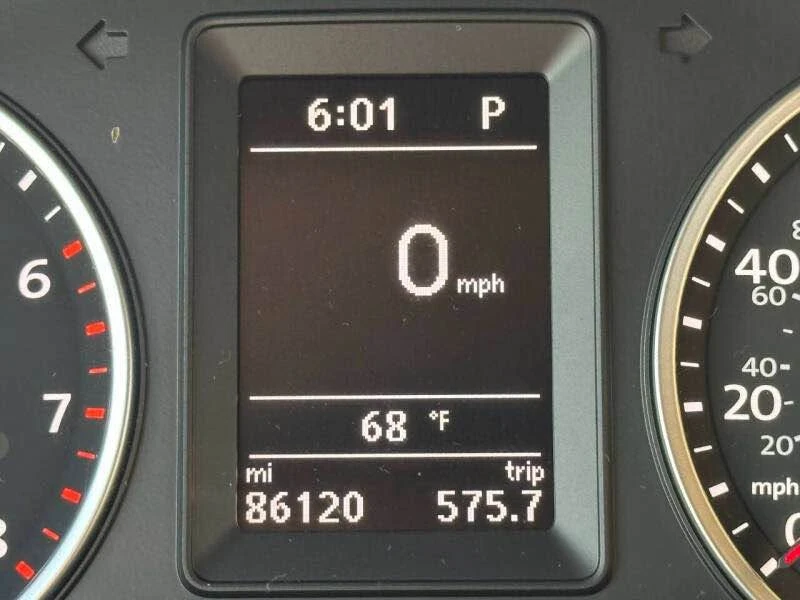 2017 Volkswagen Tiguan - Image 15 of 19