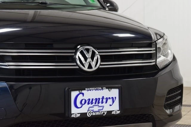 2017 Volkswagen Tiguan - Image 11 of 12
