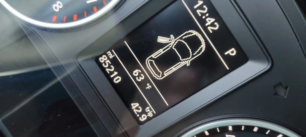2017 Volkswagen Tiguan - Image 11 of 11