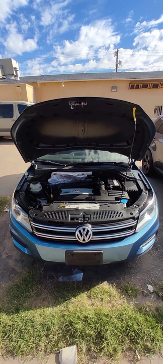 2017 Volkswagen Tiguan - Image 9 of 11
