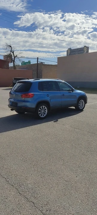 2017 Volkswagen Tiguan - Image 5 of 11
