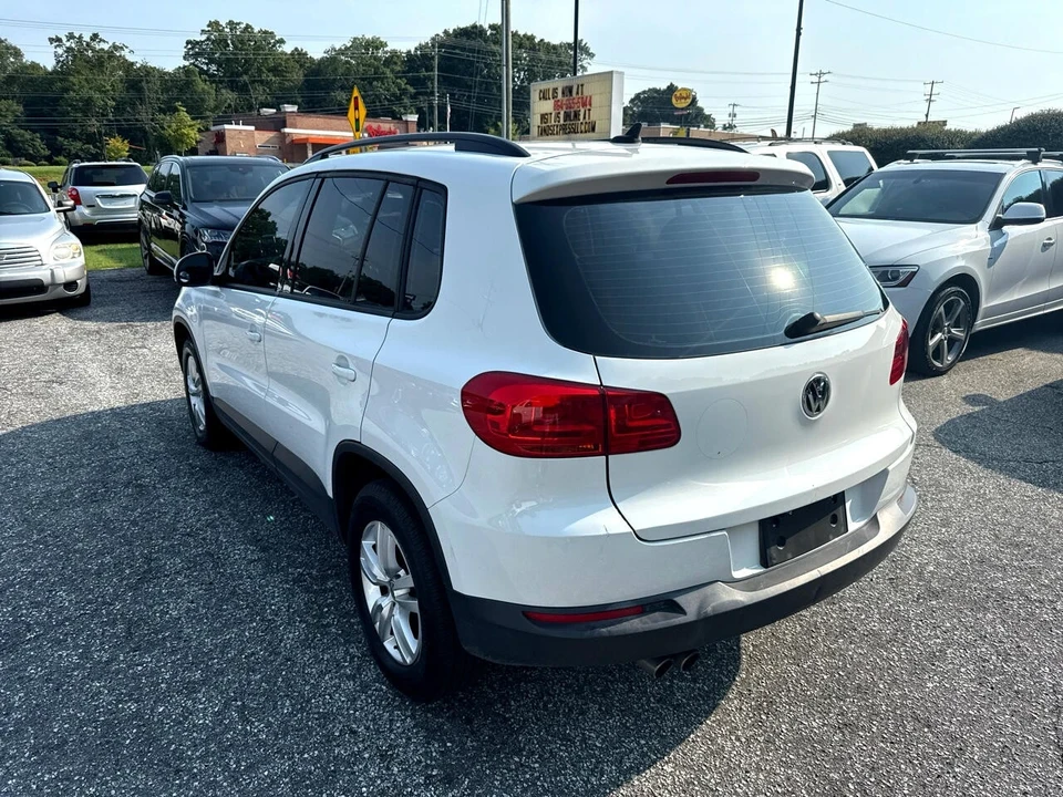 2017 Volkswagen Tiguan - Image 13 of 14