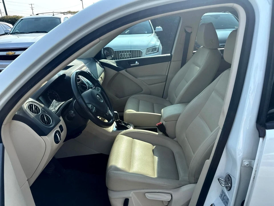 2017 Volkswagen Tiguan - Image 7 of 14