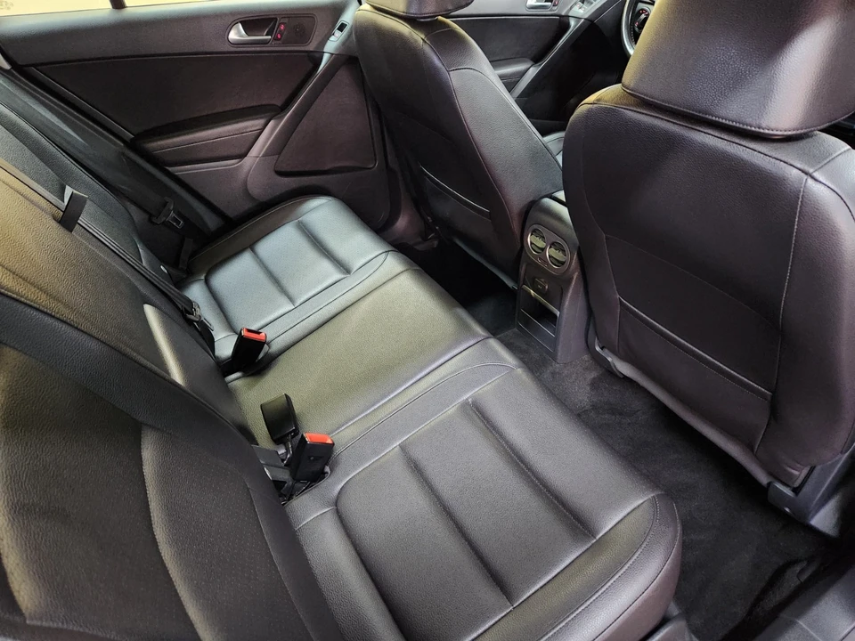 2017 Volkswagen Tiguan - Image 20 of 21