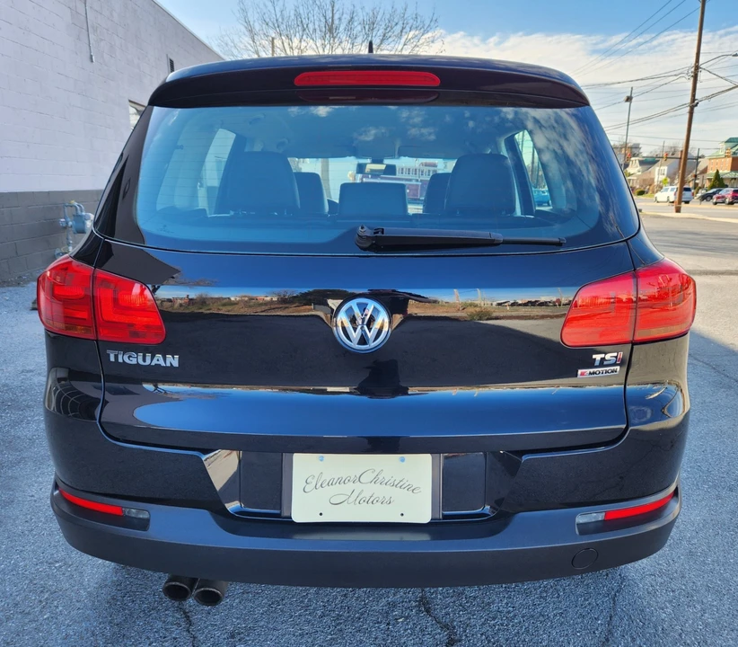 2017 Volkswagen Tiguan - Image 11 of 21