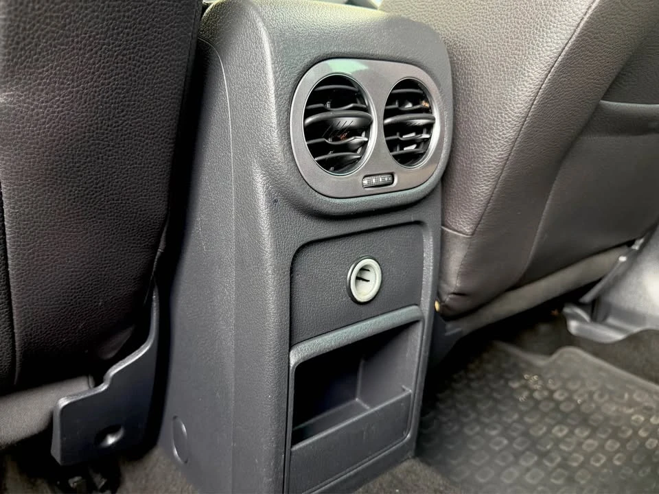 2017 Volkswagen Tiguan - Image 19 of 20