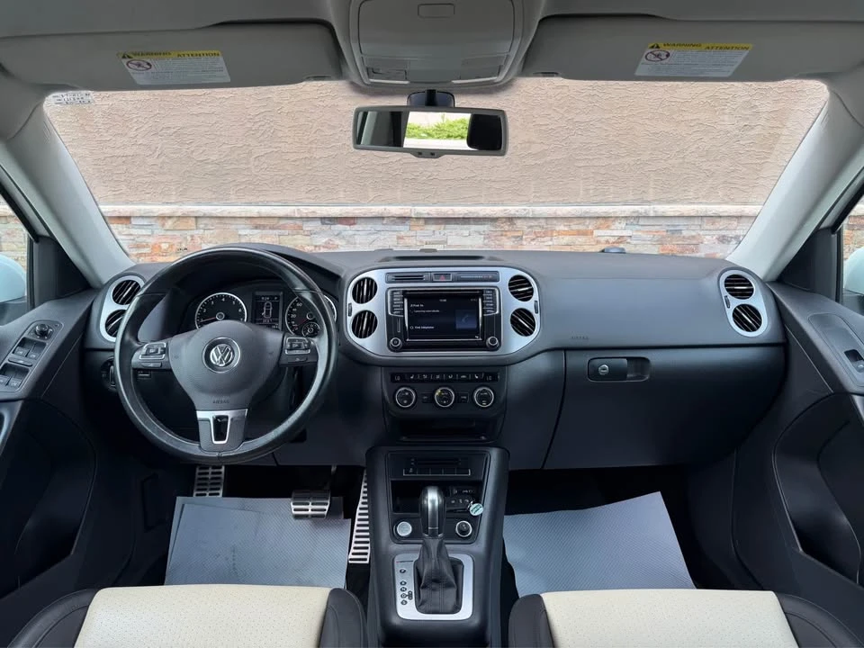 2017 Volkswagen Tiguan - Image 12 of 20