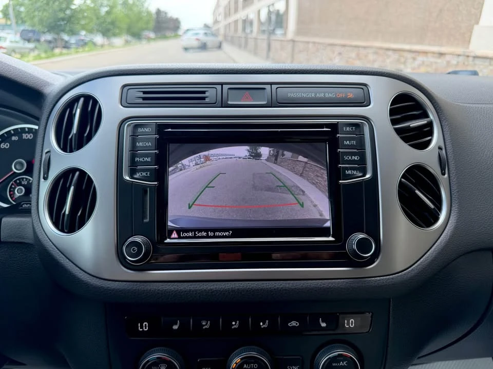 2017 Volkswagen Tiguan - Image 15 of 20