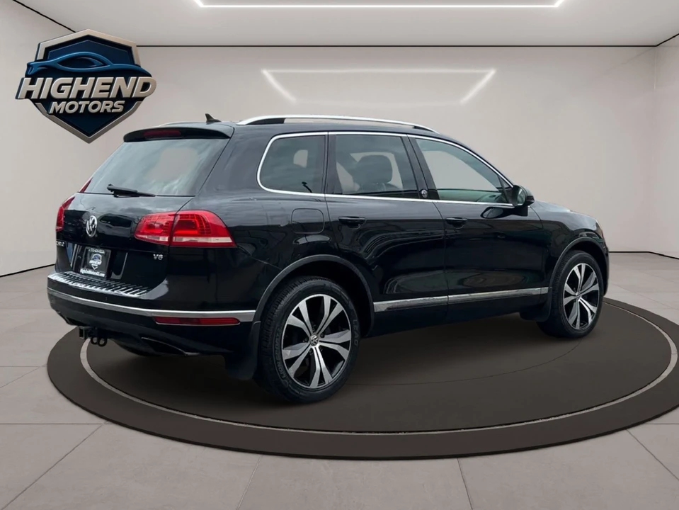 2017 Volkswagen Touareg - Image 6 of 21