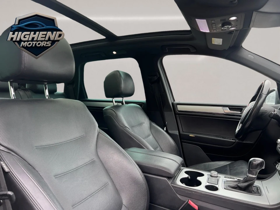 2017 Volkswagen Touareg - Image 21 of 21