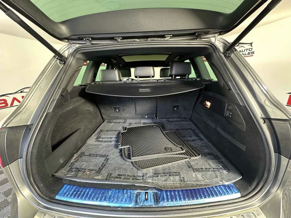 2017 Volkswagen Touareg - Image 19 of 21