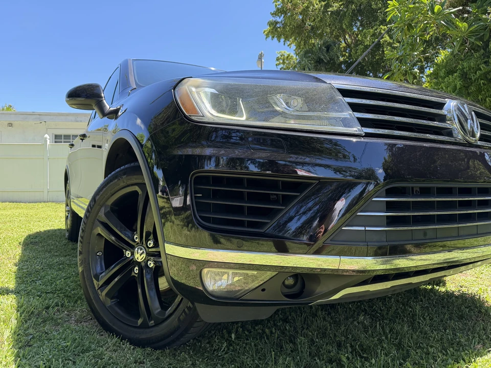 2017 Volkswagen Touareg - Image 31 of 31