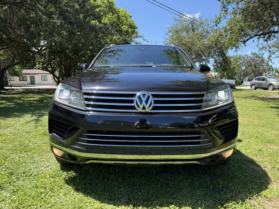 2017 Volkswagen Touareg - Image 20 of 31