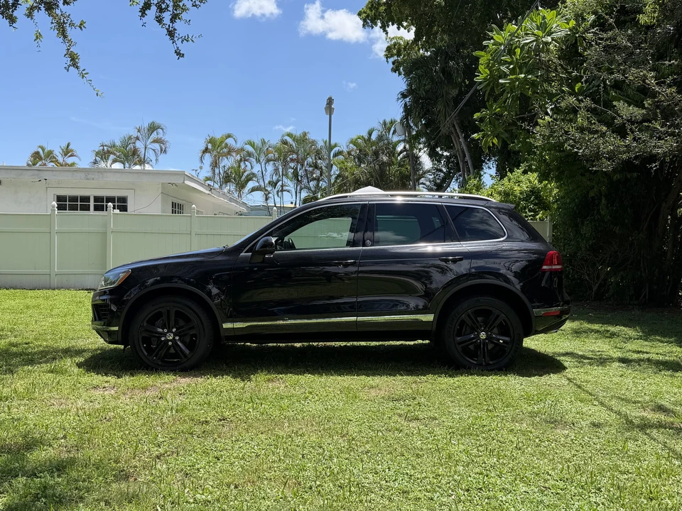 2017 Volkswagen Touareg - Image 6 of 31