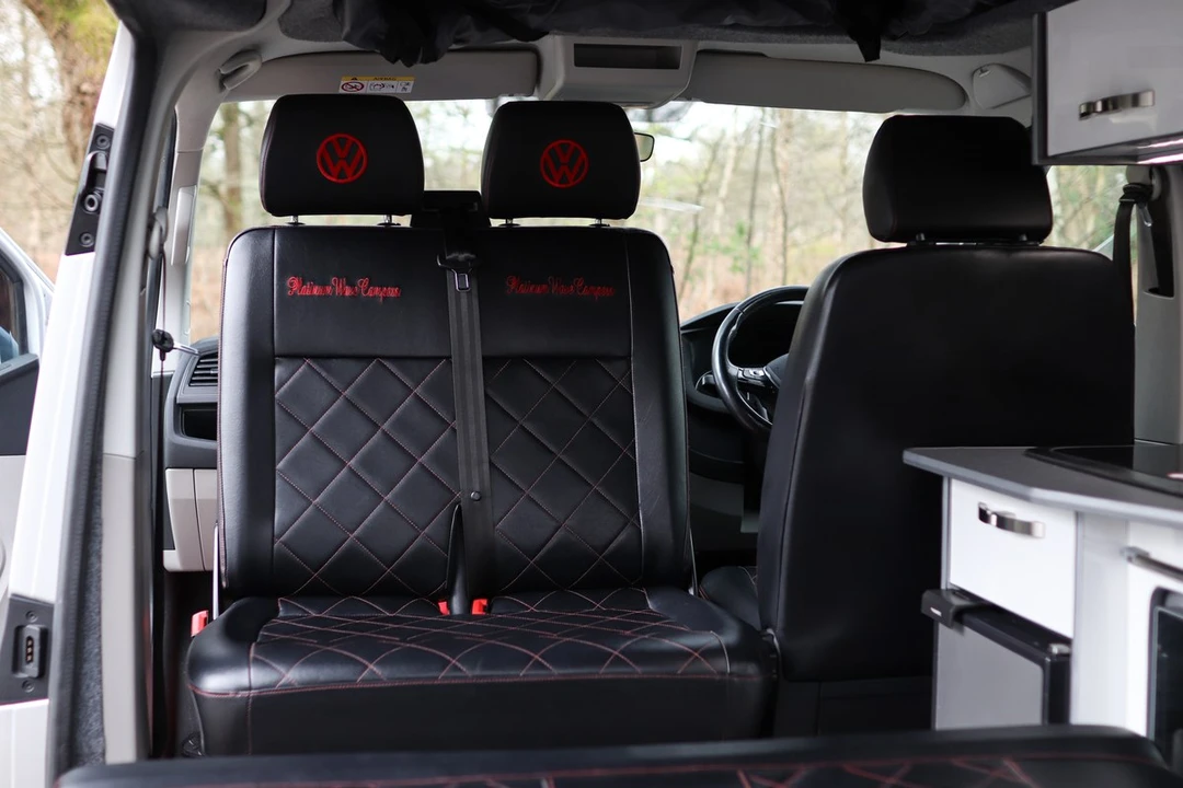 2017 Volkswagen EuroVan - Image 6 of 30