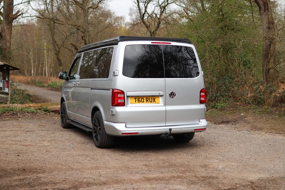 2017 Volkswagen EuroVan - Image 26 of 30