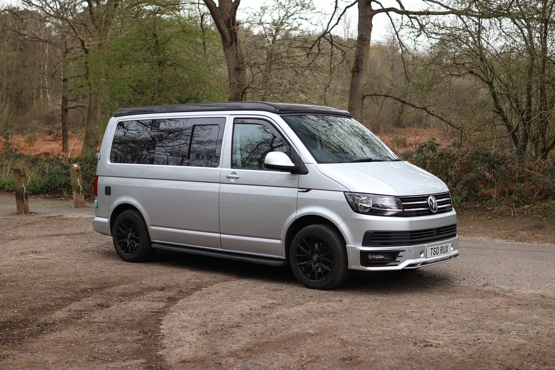 2017 Volkswagen EuroVan - Image 12 of 30