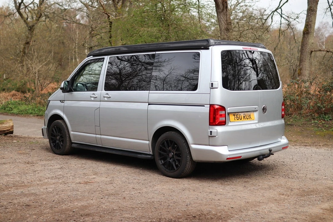 2017 Volkswagen EuroVan - Image 28 of 30