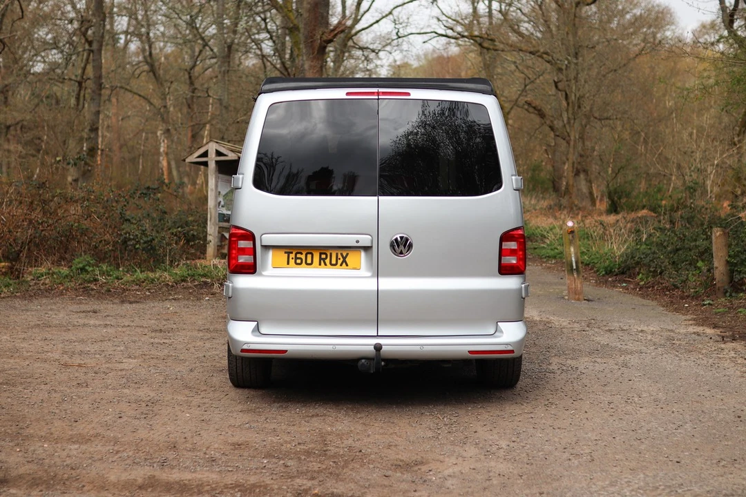 2017 Volkswagen EuroVan - Image 25 of 30