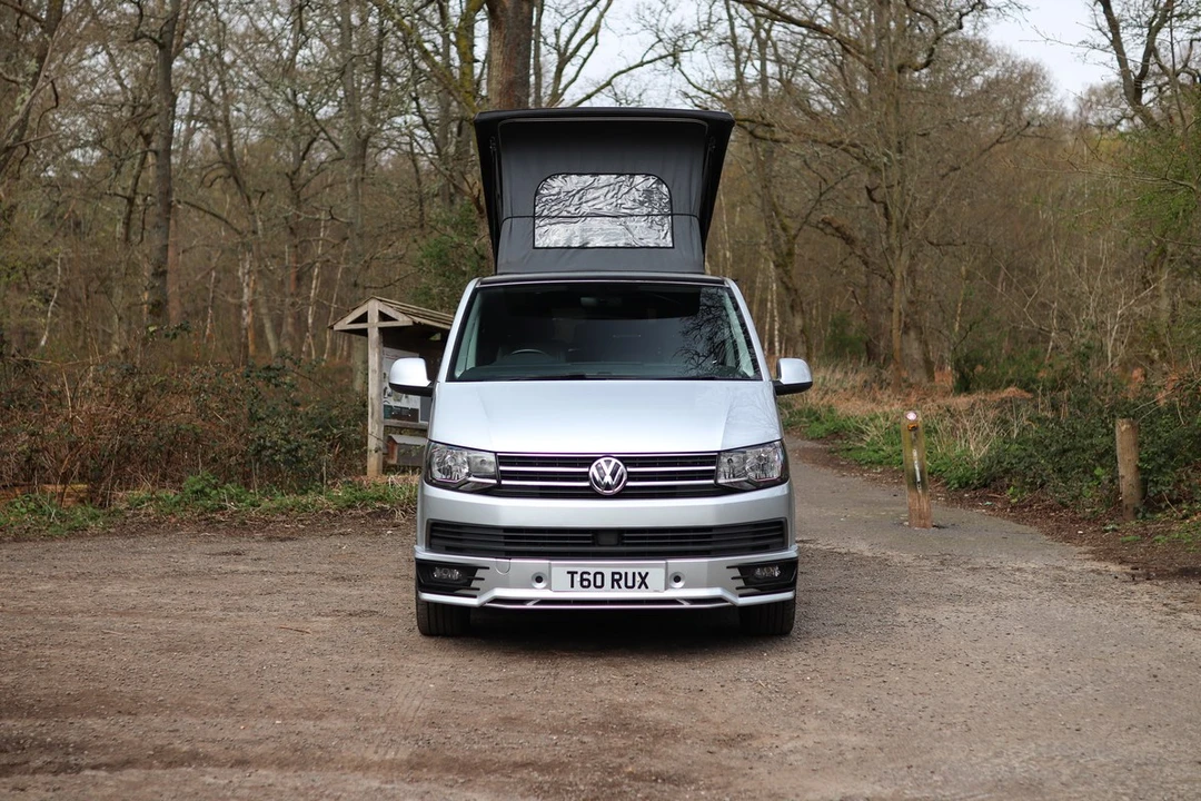 2017 Volkswagen EuroVan - Image 24 of 30