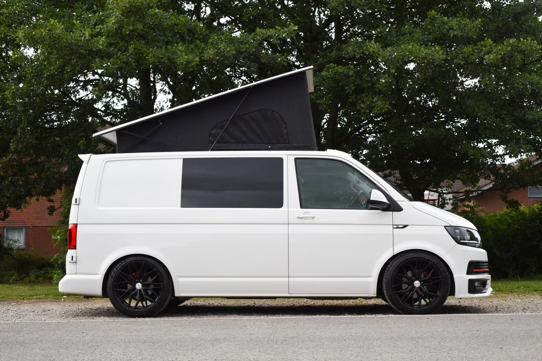 2017 Volkswagen EuroVan - Image 19 of 30