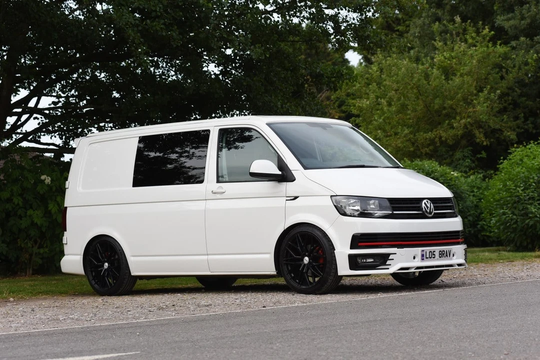 2017 Volkswagen EuroVan - Image 11 of 30