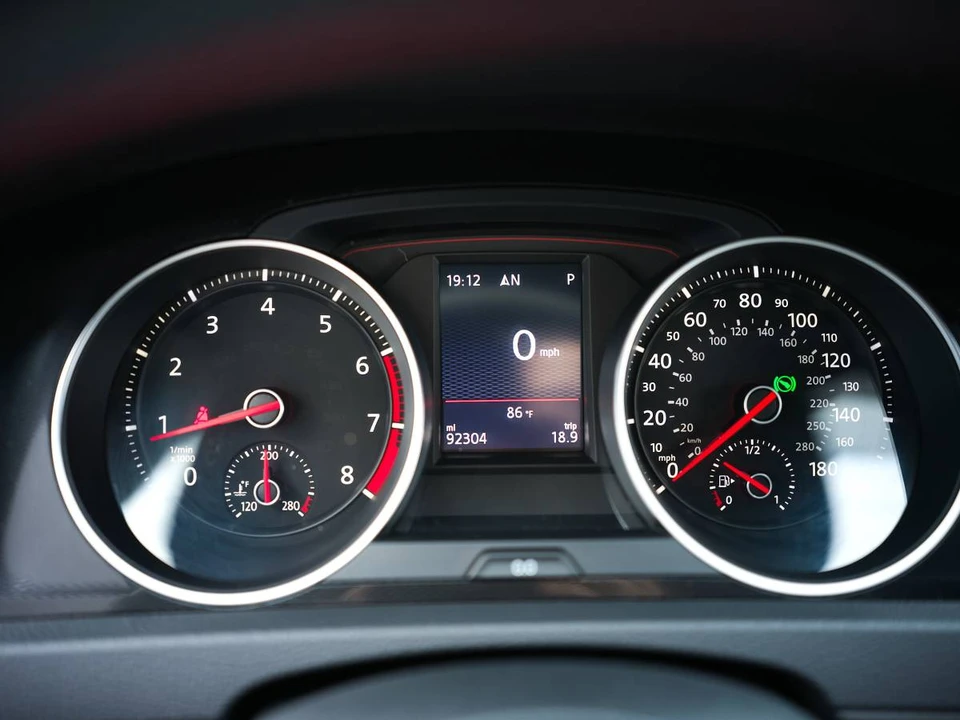 2017 Volkswagen GTI Mk7 - Image 20 of 22