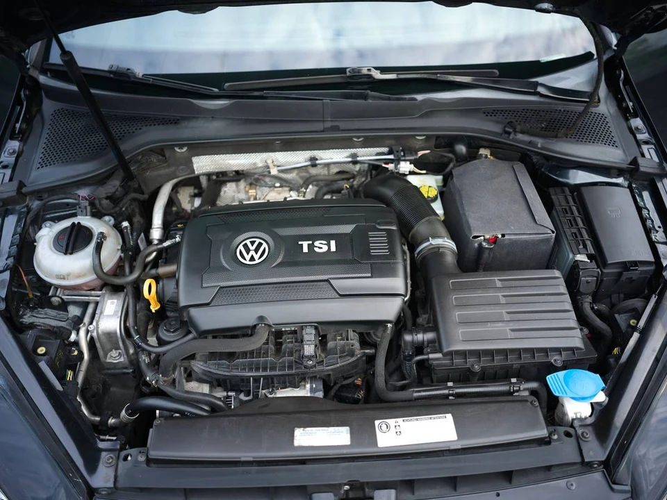 2017 Volkswagen GTI Mk7 - Image 18 of 22