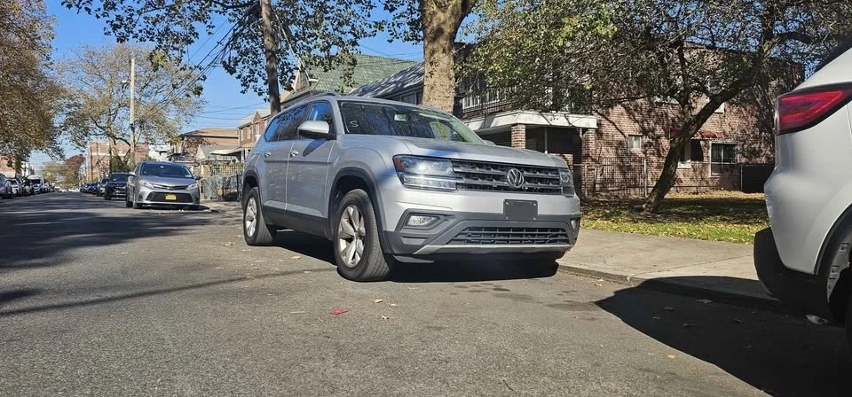 2017 Volkswagen Atlas - Image 2 of 15