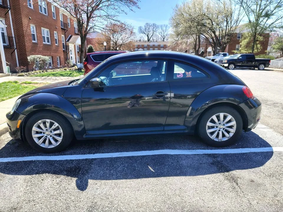 2017 Volkswagen A5 Beetle - Image 6 of 9