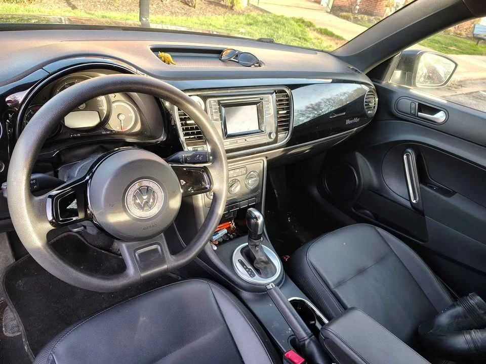 2017 Volkswagen A5 Beetle - Image 7 of 9